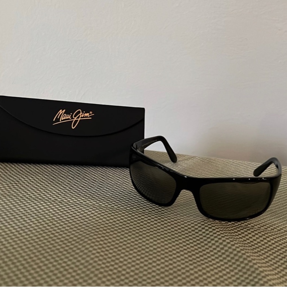 Maui Jim Men’s Sunglasses - unworn!